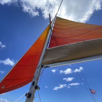 Holokai Catamaran - Boating Near Me - Honolulu, Hawaii