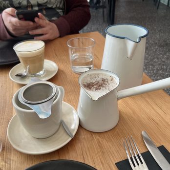 Big Esso by Mabu Mabu - Indigenous chai and a latte (which the server didn't know what a latte was I think) - Australian Near Me - Melbourne, VIC