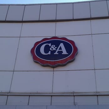 C&A Berlin Tegel - Fashion Near Me - Berlin, BE
