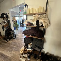 Atha Yoga - Shelves for ... everything