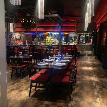 Kravings - picture of restaurant - Steakhouses Near Me - Tarzana, California Kravings - picture of restaurant - Steakhouses Near Me - Tarzana, California