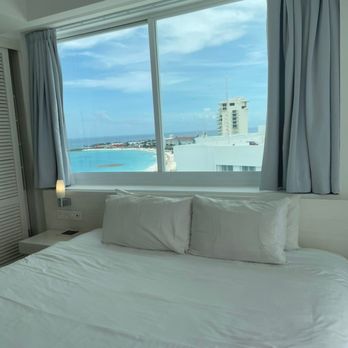 Óleo - The view from our room gorgeous view - Hotels Near Me - Cancún, ROO Óleo - The view from our room gorgeous view - Hotels Near Me - Cancún, ROO