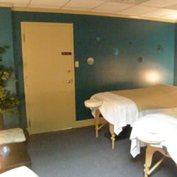 Malama Massage Center - Couples Massage anyone?