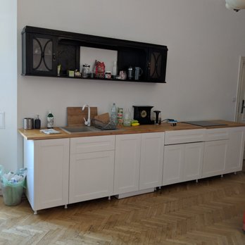Chopin Boutique Bed & Breakfast - Community room in adjoining building - Bed & Breakfast Near Me - Warsaw, MZ