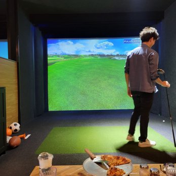 The Golf Bar - Sports Bars Near Me - San Diego, California The Golf Bar - Sports Bars Near Me - San Diego, California