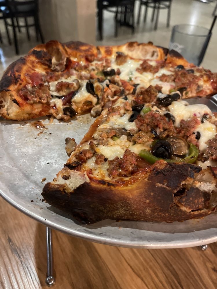 PEPPERONI BILL’S PIZZERIA 47 Photos & 71 Reviews 35 Camden Ct SW