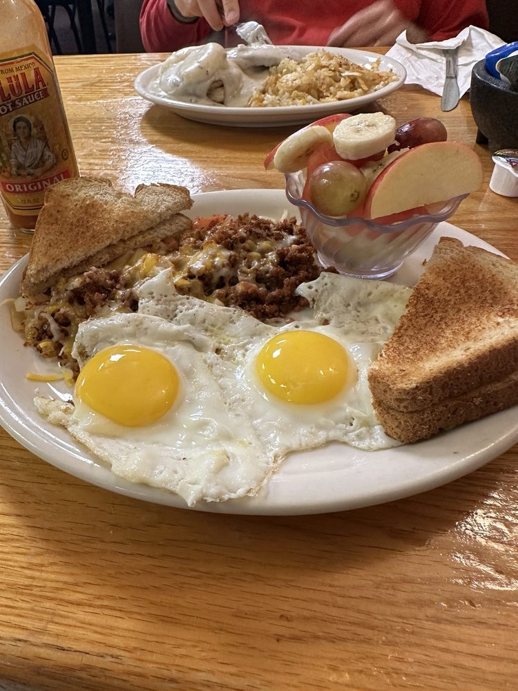 Country Garden Restaurant Logo