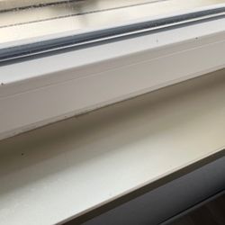 Holiday Inn Milan Garibaldi Station - Had to kill 5 flies near just one of the windows.