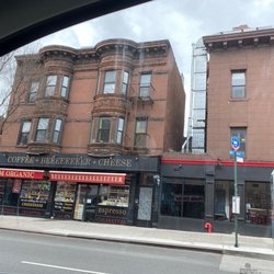 Om Organic - Im surprised, but they ended up closing!! I hope the staff is healthy (grocery/beer/coffee/cheeses)
