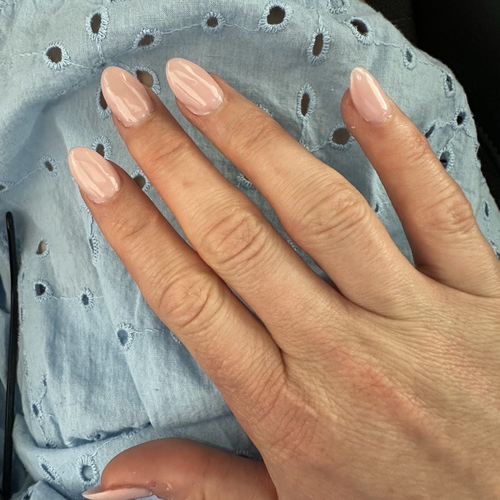 Almond shaped acrylic nails. Almond shaped acrylic nails.