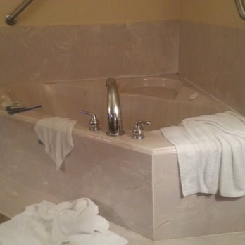 Comfort Inn Suites 29 Photos 55 Reviews Hotels 2300