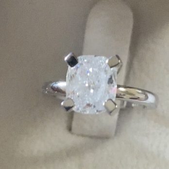Brillianteers - Cloudy diamond. - Jewelry Near Me - New York, New York