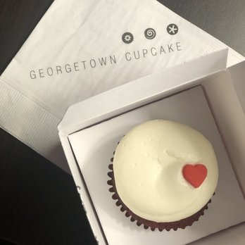 Georgetown Cupcake - Cupcakes Near Me - Washington, DC, District of Columbia
