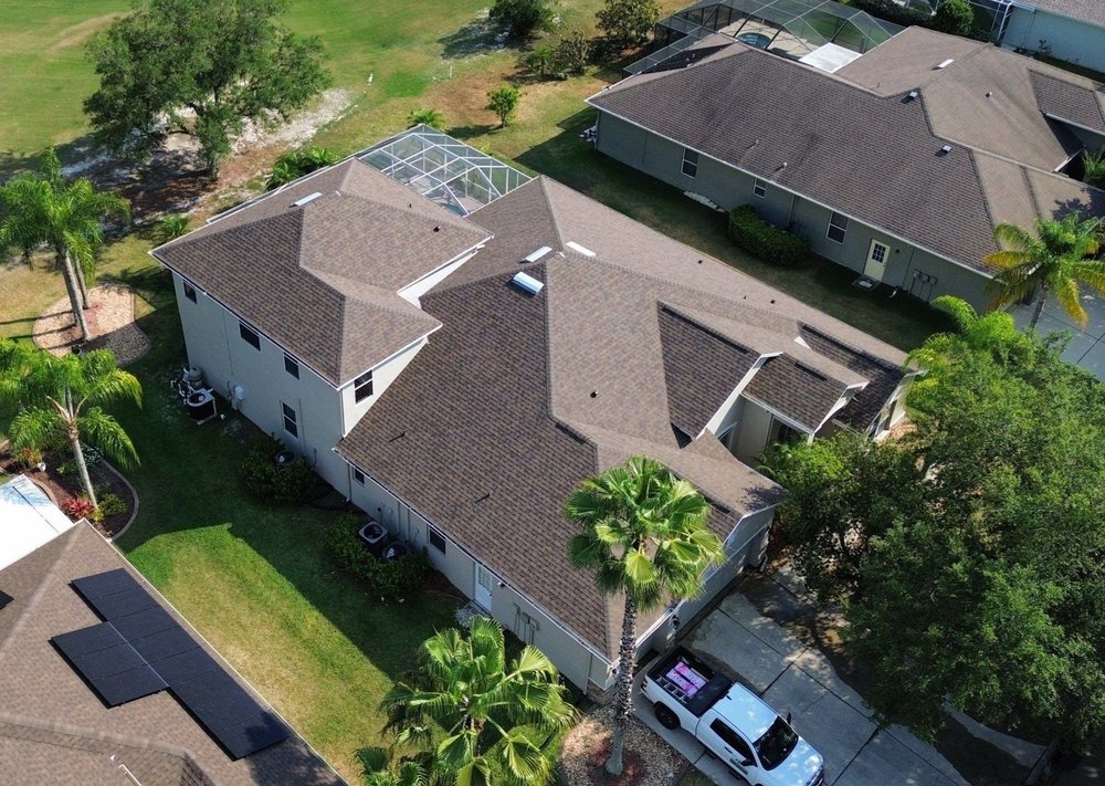 Slide of Gecko Roofing Pros