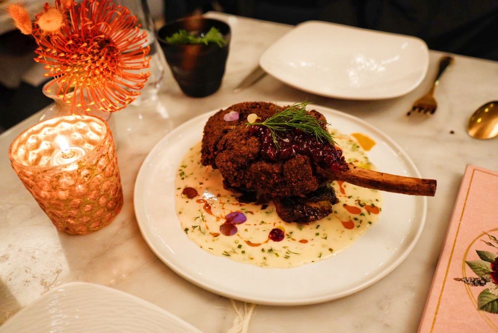 FLOWERS SARATOGA Updated October 2024 1941 Photos & 464 Reviews