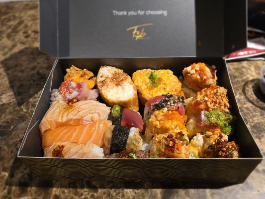 FOB Poke & Sushi Bar by null
