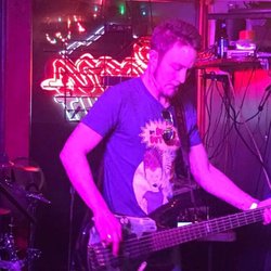 Lost Bar - Quinn Harvey jamming out at the lost bar