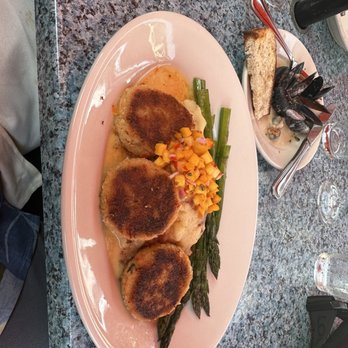 Ivar's Salmon House - Crabcakes mashed potatoes and asparagus - Seafood Near Me - Seattle, Washington Ivar's Salmon House - Crabcakes mashed potatoes and asparagus - Seafood Near Me - Seattle, Washington