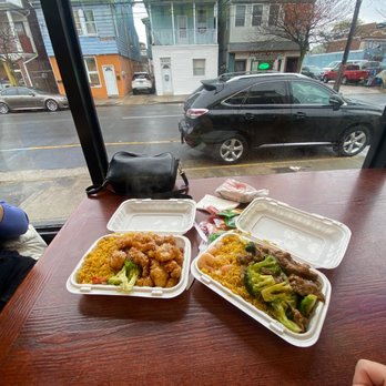 Chef King - two take out containers of food on a table - Chinese Near Me - Atlantic City, New Jersey Chef King - two take out containers of food on a table - Chinese Near Me - Atlantic City, New Jersey