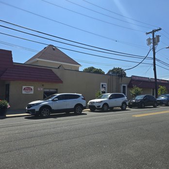 Vic's Italian Restaurant - Outside - Pizza Near Me - Bradley Beach, New Jersey