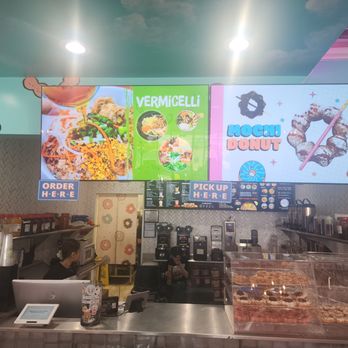 SW Tea House & Mochidonuts - Cute little spot!! - Bubble Tea Near Me - San Antonio, Texas SW Tea House & Mochidonuts - Cute little spot!! - Bubble Tea Near Me - San Antonio, Texas