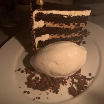 Maple & Ash - The Chocolate Cake - Steakhouses Near Me - Chicago, Illinois Maple & Ash - The Chocolate Cake - Steakhouses Near Me - Chicago, Illinois