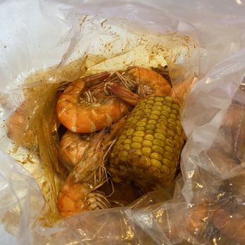 Pirates Kitchen - La Habra - Head On Shrimp - Cajun/Creole Near Me - La Habra, California