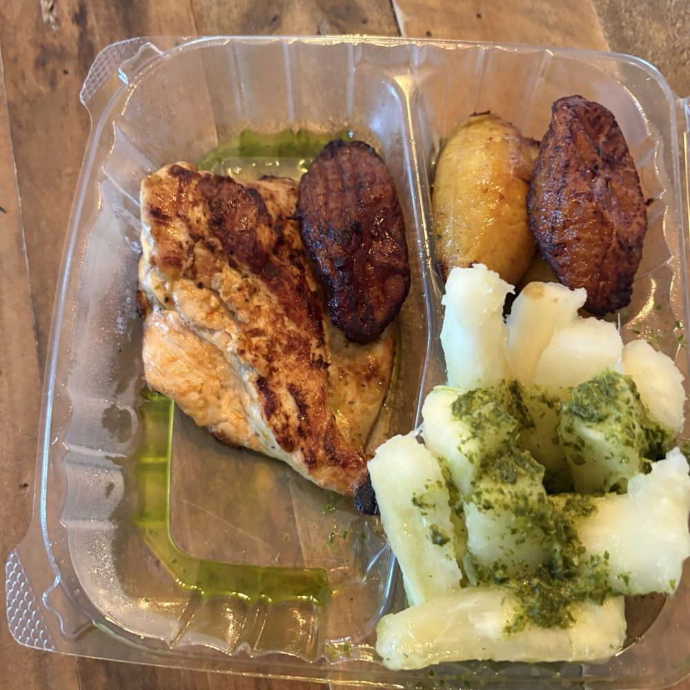 Bocas Grill Brickell - Chicken and 2 sides - Bars Near Me - Miami, Florida Bocas Grill Brickell - Chicken and 2 sides - Bars Near Me - Miami, Florida