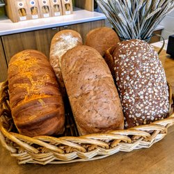24 Carrots Bakery