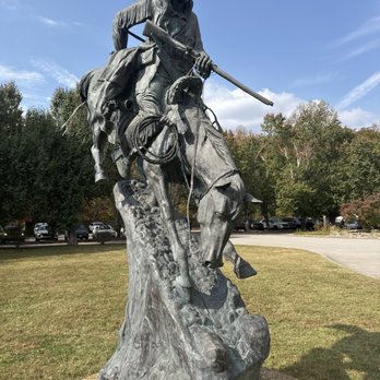 The Abbey - Unknown person/ event statue in front of Abbey - Pubs Near Me - Townsend, Tennessee The Abbey - Unknown person/ event statue in front of Abbey - Pubs Near Me - Townsend, Tennessee
