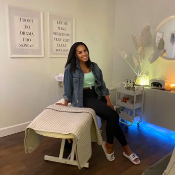 Rochelle Aesthetics - Owner in the spa - Day Spas Near Me - Atlanta, Georgia Rochelle Aesthetics - Owner in the spa - Day Spas Near Me - Atlanta, Georgia