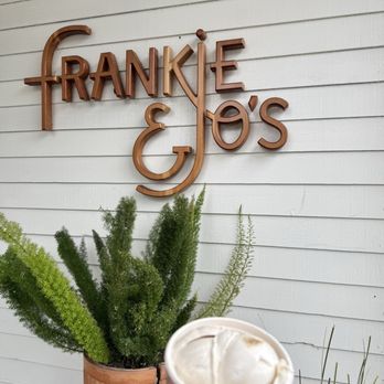 Frankie & Jo’s - Thom Ka + Brown Sugar Vanilla - Ice Cream & Frozen Yogurt Near Me - Larkspur, California