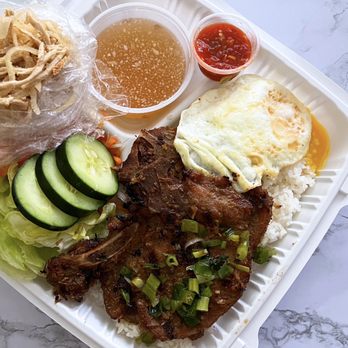 I Do Pho You - Delivery - House Special: Cơm Tấm Sườn Bì Trứng - Broken Rice w/ pork chops, shredded pork skin, egg ($18) - Food Delivery Services Near Me - San Francisco, California