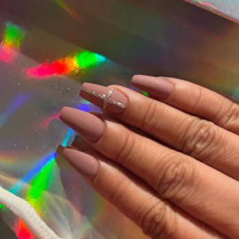 La Beaute Nails - Nail Salons Near Me - San Dimas, California