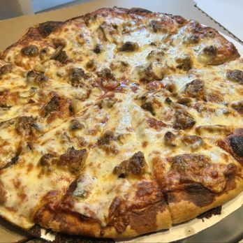 Ro's Restaurant - Meatball and mushrooms - Pizza Near Me - Oakville, Connecticut Ro's Restaurant - Meatball and mushrooms - Pizza Near Me - Oakville, Connecticut