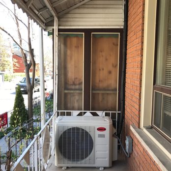 Convertible Heating and Air Conditioning - Front of house outside AC unit. This powers the two inside head units. Very quiet and efficient! - Heating & Air Conditioning/HVAC Near Me - Toronto, Ontario Convertible Heating and Air Conditioning - Front of house outside AC unit. This powers the two inside head units. Very quiet and efficient! - Heating & Air Conditioning/HVAC Near Me - Toronto, Ontario