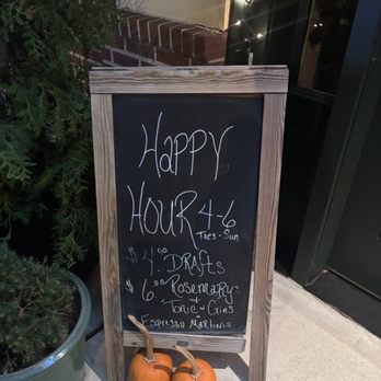 Rosemary - Cocktail Bars Near Me - Ridley Park, Pennsylvania