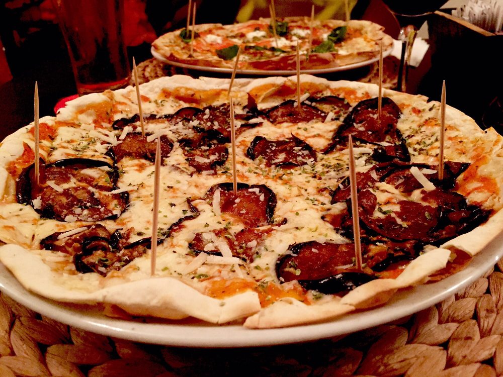 Simplesmente Pizza Bar