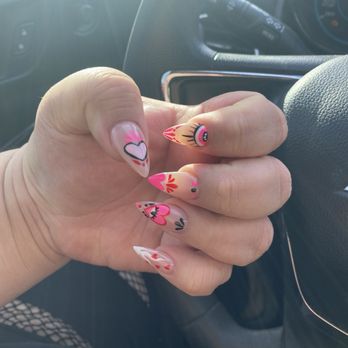 Bliss Nail Spa - Valentines - Nail Salons Near Me - Everett, Washington