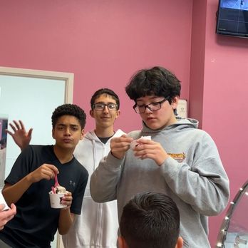 Baskin-Robbins - My son and his friends having some ice cream - Ice Cream & Frozen Yogurt Near Me - Visalia, California