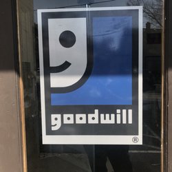 Goodwill Donation Center - Drop Off From Job Clothes Drive