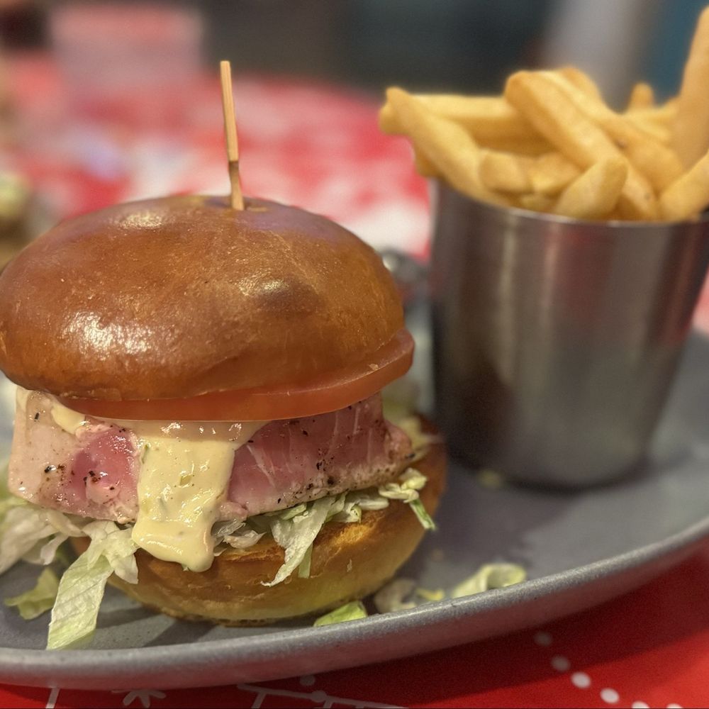 Pete's Sunset Grille - American Near Me - Huntington Beach, California