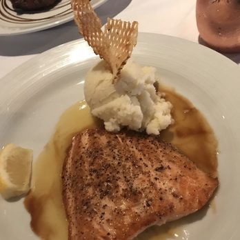Maxwell's Beach Cafe - Salmon - New American Near Me - Arnolds Park, Iowa