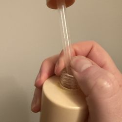 Droppers without dosage markings.