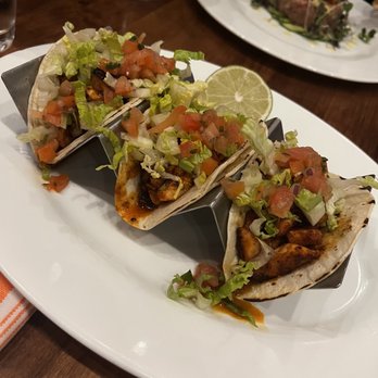 Kee Oyster House - Fish Tacos, salmon, chipotle, pico de gallo and greens 20$ - Seafood Near Me - White Plains, New York Kee Oyster House - Fish Tacos, salmon, chipotle, pico de gallo and greens 20$ - Seafood Near Me - White Plains, New York