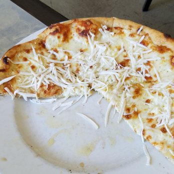 Azzurro Pizzeria - Formaggio pizza. Yummy too - Pizza Near Me - Napa, California Azzurro Pizzeria - Formaggio pizza. Yummy too - Pizza Near Me - Napa, California