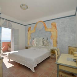 Hôtel Les Flots Bleus