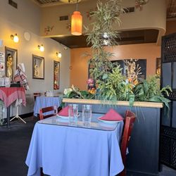 Simply Thai - View of dining area to my right.