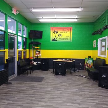 Jamaican Yard Vibes - Interior. - Caribbean Near Me - Owensboro, Kentucky Jamaican Yard Vibes - Interior. - Caribbean Near Me - Owensboro, Kentucky