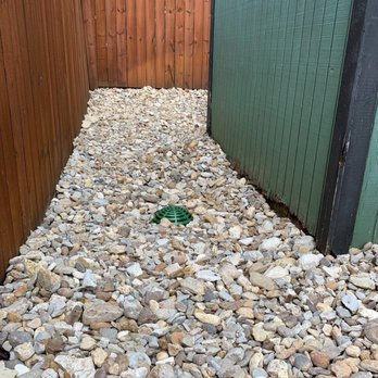 Lee Sprinkler Drainage - River rock drainage design - Irrigation Near Me - Kennedale, Texas Lee Sprinkler Drainage - River rock drainage design - Irrigation Near Me - Kennedale, Texas
